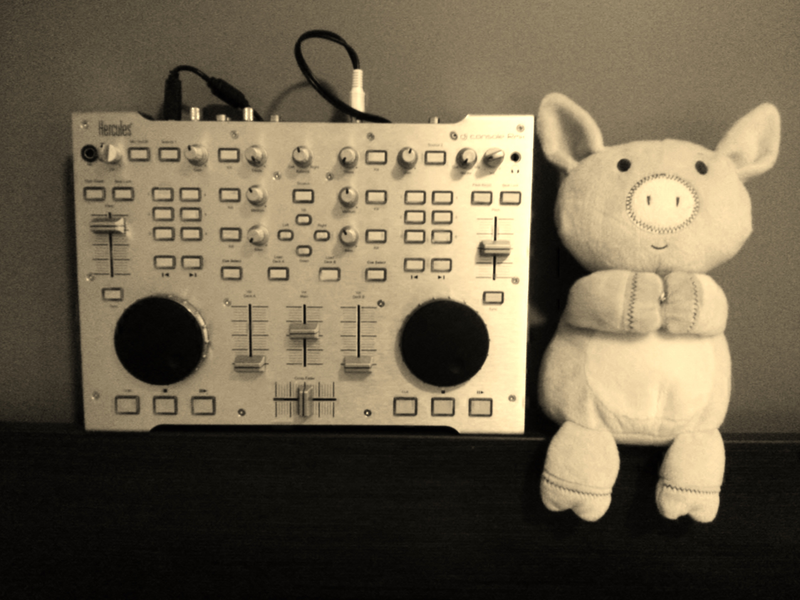 Illustration for article titled Keep Oppo Electronic Music
